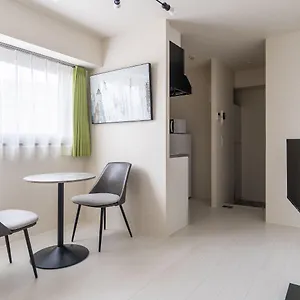  Apartment Laurea Tower Ikebukuro Japan